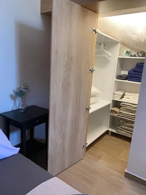 Kallisto'S Apartment , 30M From The Sea , Nea Plagia